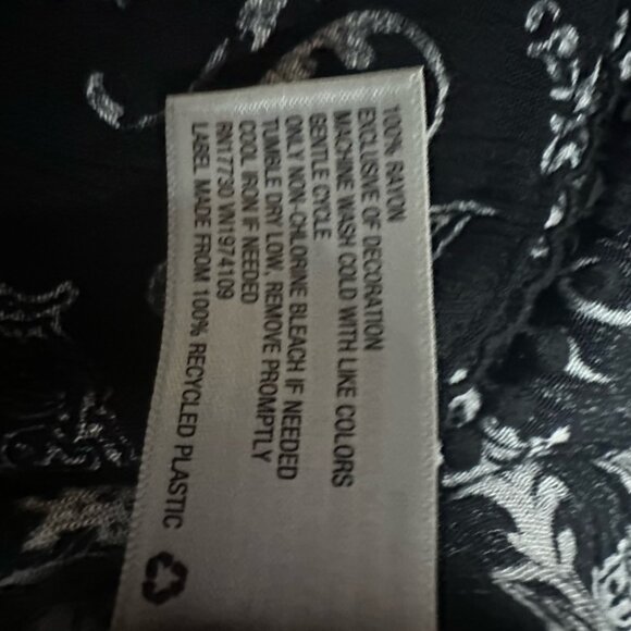 NWTs Knox Rose Womens Size Small Off Shoulder Bell Sleeve Dress Boho Floral Sz L - Picture 9 of 9